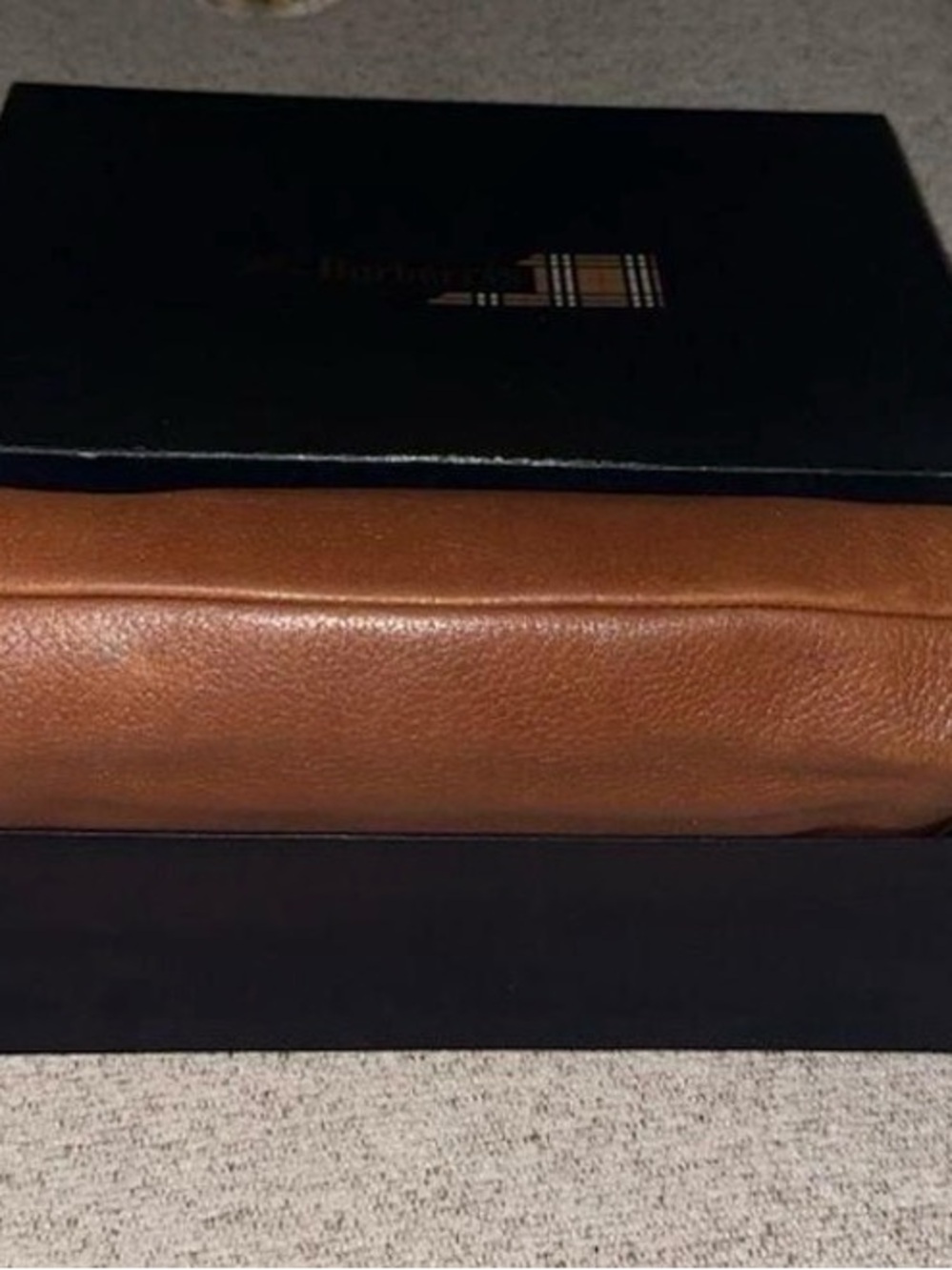 Vintage authentic Burberrys Tan Brown Leather Clutch Wristlet - Picture 8 of 11